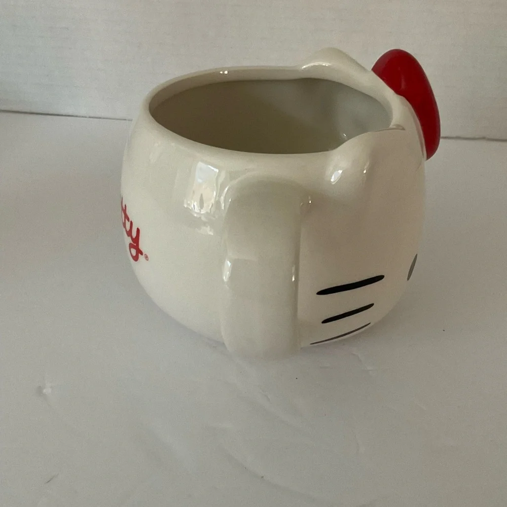 Hello‎ Kitty Red Bow Mug